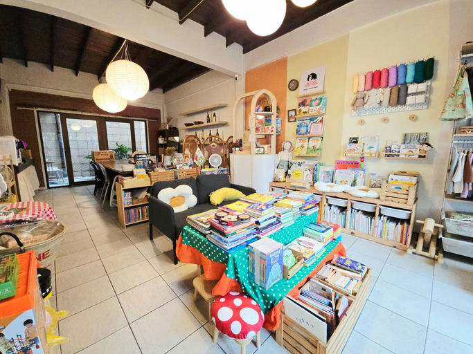 B.T. House by Better Together ทองหล่อ