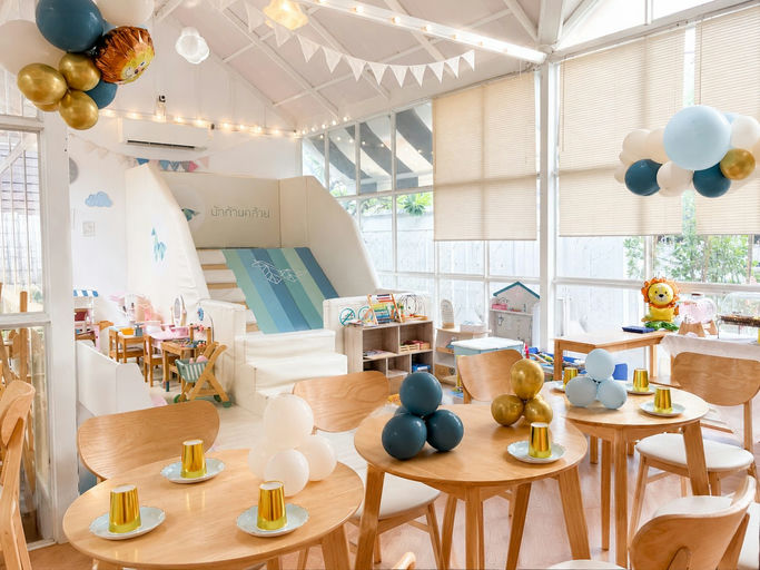 ม้าก้านกล้วย คิดส์คาเฟ่ - Banana Tree Horse Kids Cafe ห้วยขวาง (ประชาอุทิศ 19)